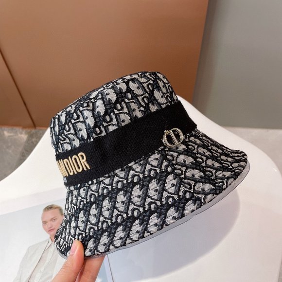 ๐โจAUTHENTICโจ๐Dior hat - Picture 5 of 7